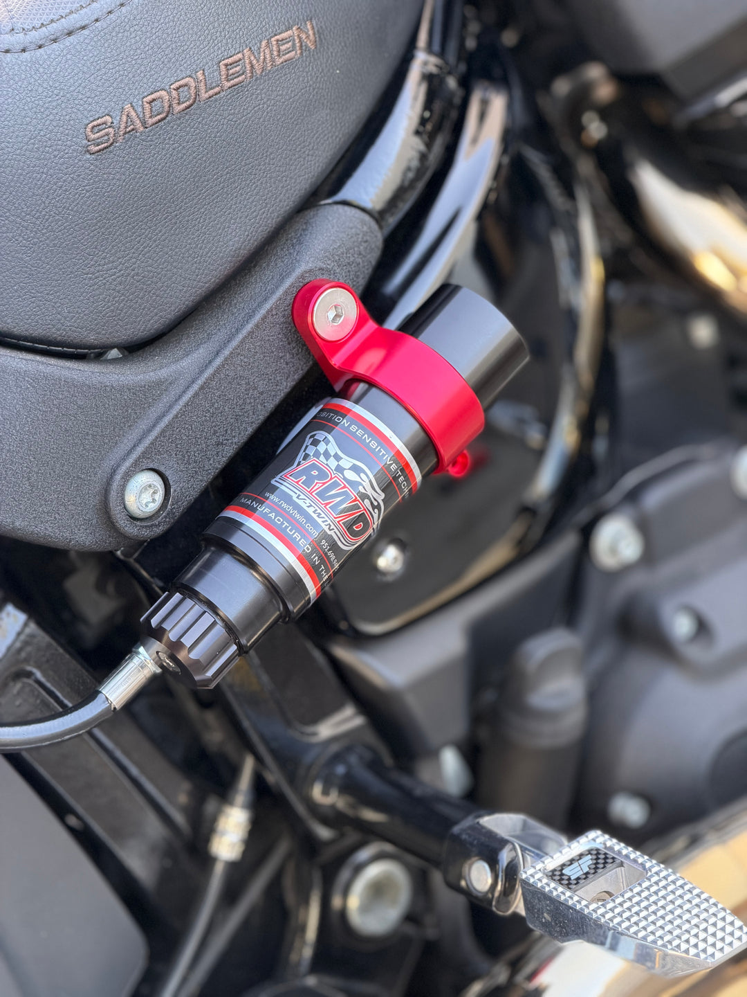 RWD Softail Monoshock Billet Side Mount